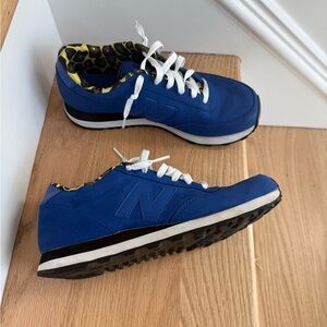 New Balance WL501HRP Blue Sneakers with Leopard Print Lining – Women’s 8.5
